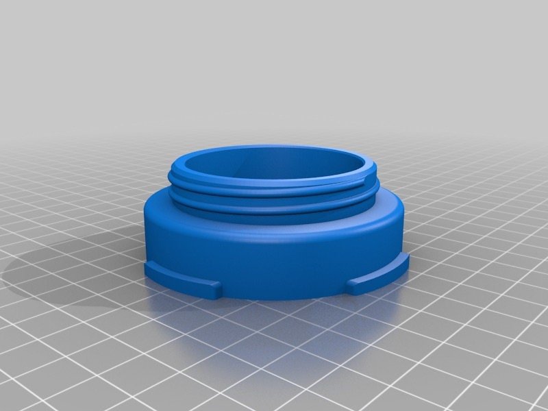 Grind catch adapter connecting a Comandante C40 hand grinder to an AeroPress